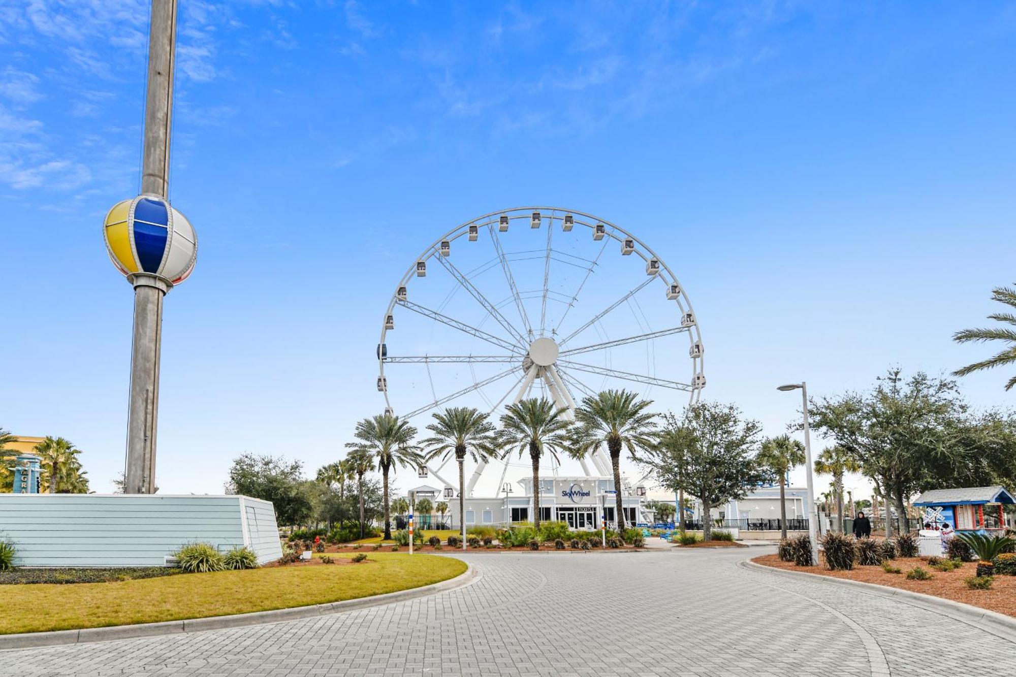 Commodore Resort #707 By Book That Condo Panama City Beach Exterior foto